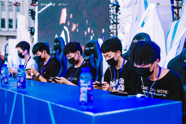 激动心情 激动心情