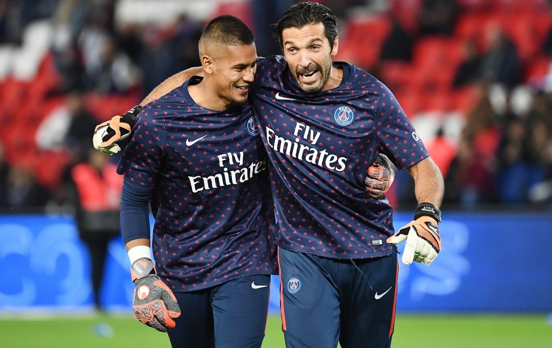 对抗强权的 对抗强权的